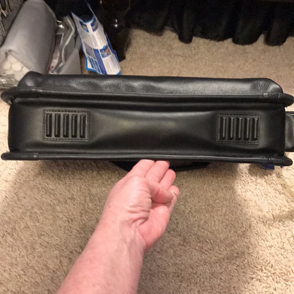 Targus black computer case brief case satchel - Picture 12 of 12